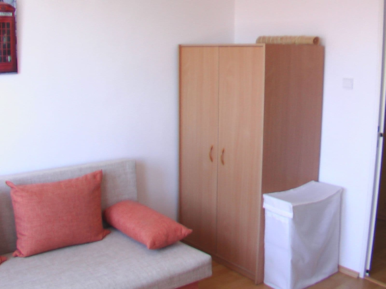 Prenájom bytu 2-izbový 47 m², Račianska, Nové Mesto, Bratislavský kraj Prenájom bytu 2-izbový 47 m², Račianska, Nové Mesto, Bratislavský kraj