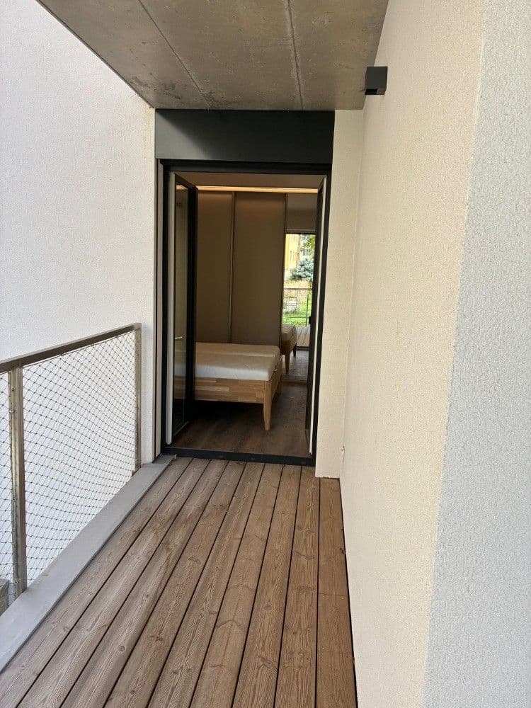 Prenájom bytu 2-izbový 56 m², Rostislavovo náměstí, Brno, Jihomoravský kraj Prenájom bytu 2-izbový 56 m², Rostislavovo náměstí, Brno, Jihomoravský kraj