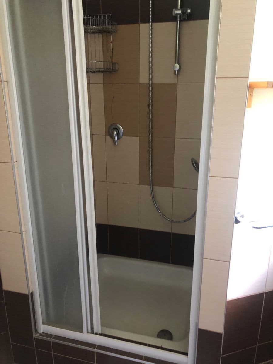 Prenájom domu 80 m², pozemek 200 m², Vysoký Chlumec, Středočeský kraj Prenájom domu 80 m², pozemek 200 m², Vysoký Chlumec, Středočeský kraj