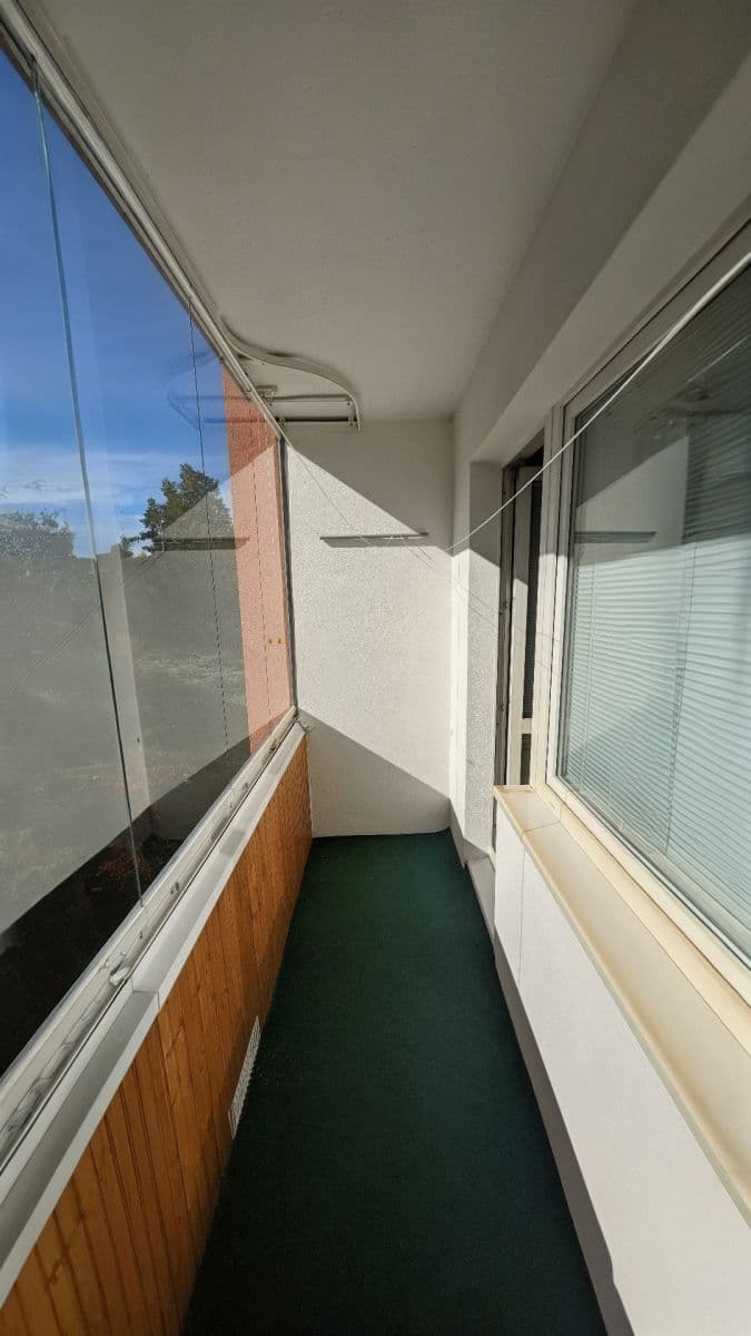 Prenájom bytu 3-izbový 68 m², Tuchorazská, Praha, Praha Prenájom bytu 3-izbový 68 m², Tuchorazská, Praha, Praha