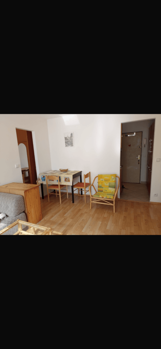 Prenájom bytu 2-izbový 40 m², Hurbanova, Praha, Praha Prenájom bytu 2-izbový 40 m², Hurbanova, Praha, Praha