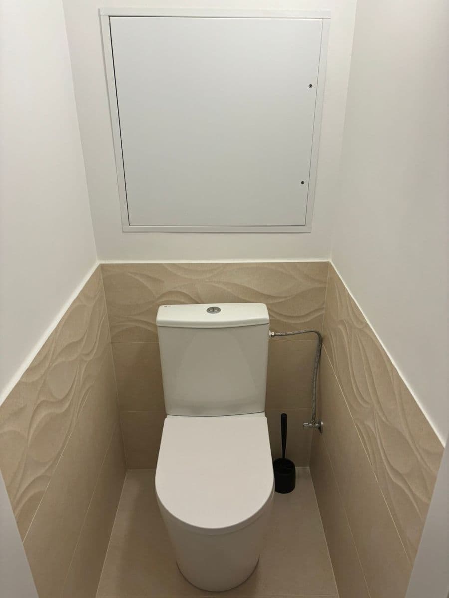 Prenájom bytu 2-izbový 52 m², A. Gwerkovej, Petržalka, Bratislavský kraj Prenájom bytu 2-izbový 52 m², A. Gwerkovej, Petržalka, Bratislavský kraj