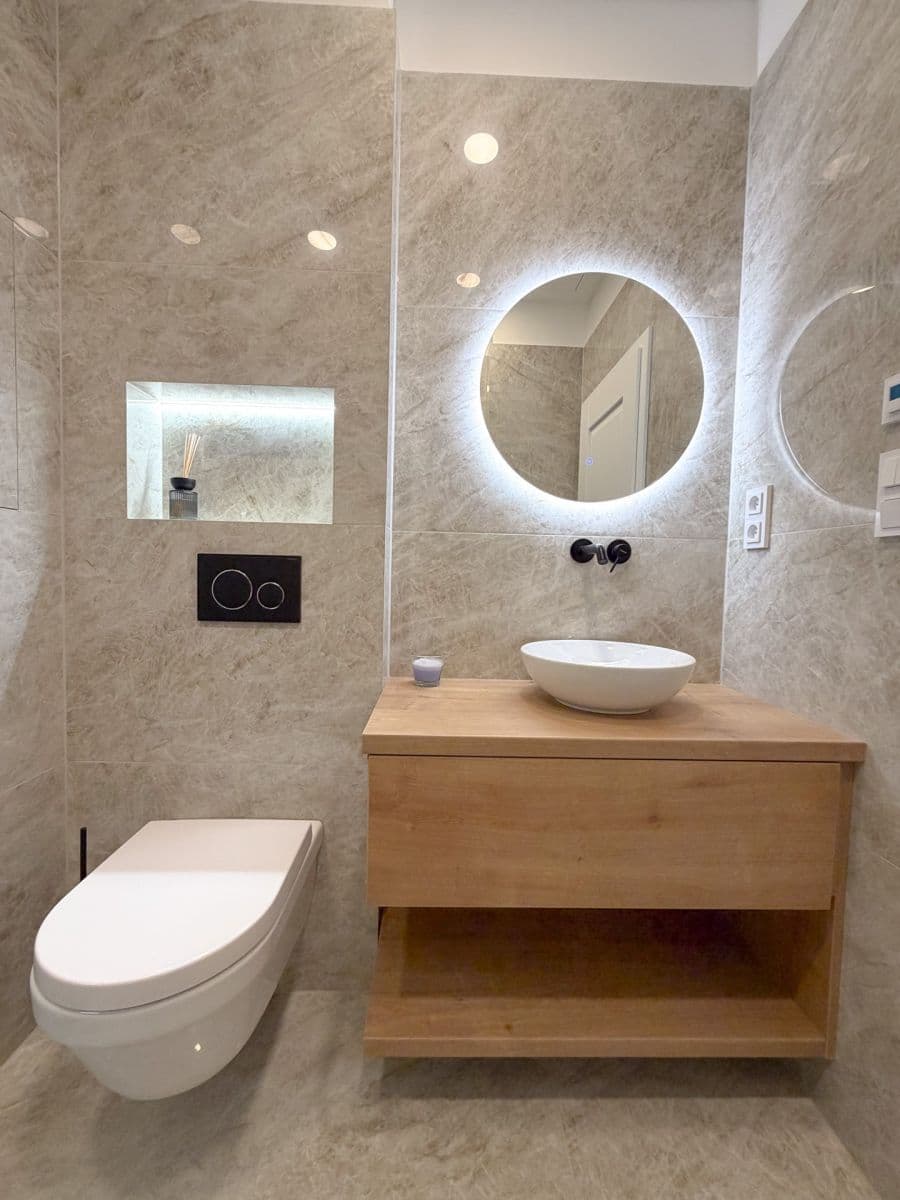 Predaj bytu 2-izbový 54 m², Jeseniova, Praha, Praha Predaj bytu 2-izbový 54 m², Jeseniova, Praha, Praha