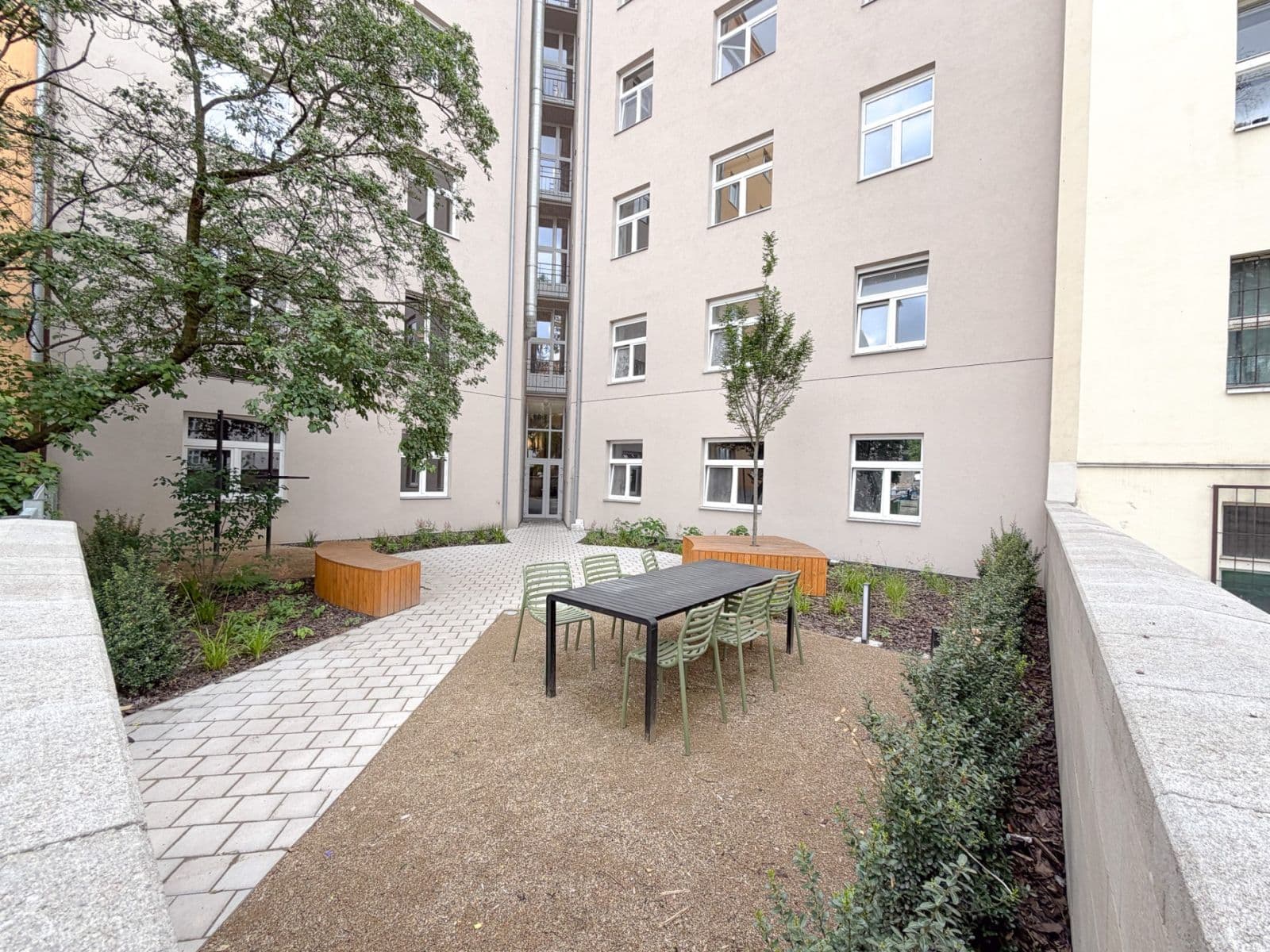 Predaj bytu 2-izbový 54 m², Jeseniova, Praha, Praha Predaj bytu 2-izbový 54 m², Jeseniova, Praha, Praha