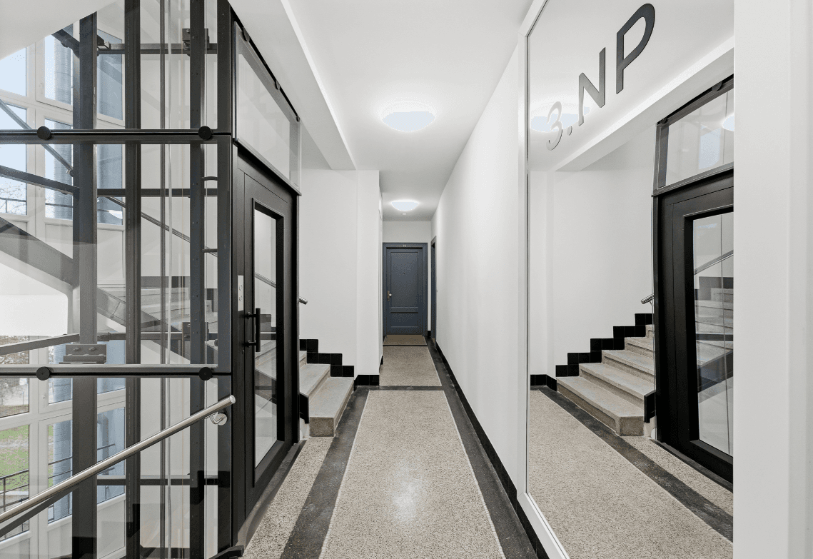 Predaj bytu 2-izbový 54 m², Jeseniova, Praha, Praha Predaj bytu 2-izbový 54 m², Jeseniova, Praha, Praha