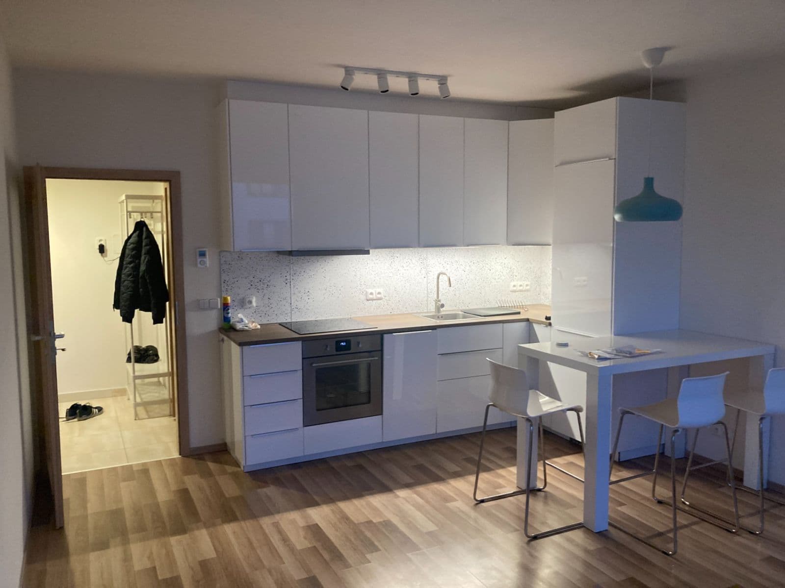 Prenájom bytu 2-izbový 55 m², Oty Bubeníčka, Praha, Praha Prenájom bytu 2-izbový 55 m², Oty Bubeníčka, Praha, Praha