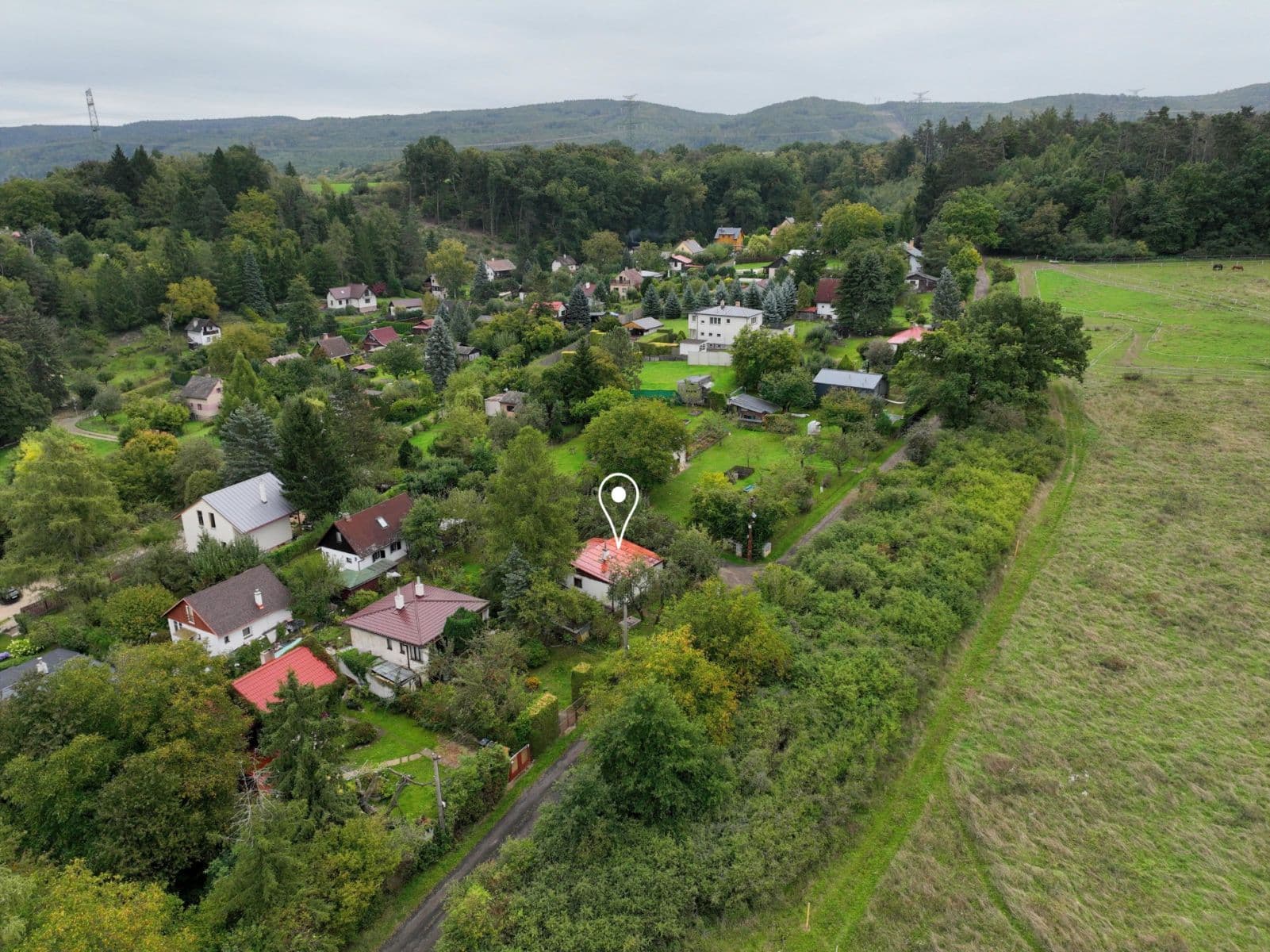 Predaj rekreačného objektu 60 m², pozemek 504 m², Lesní, Zadní Třebaň, Středočeský kraj Predaj rekreačného objektu 60 m², pozemek 504 m², Lesní, Zadní Třebaň, Středočeský kraj