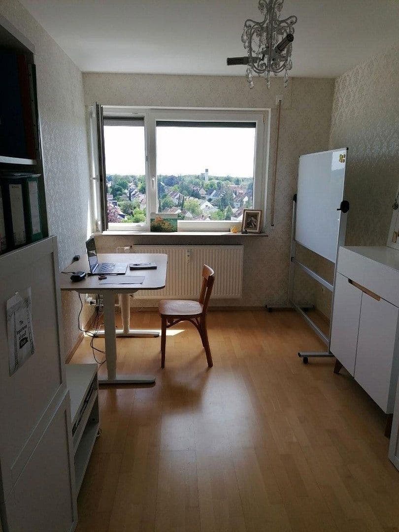 Predaj bytu 3-izbový 95 m², Stuttgart - Möhringen, Bádensko-Wurttembersko Predaj bytu 3-izbový 95 m², Stuttgart - Möhringen, Bádensko-Wurttembersko
