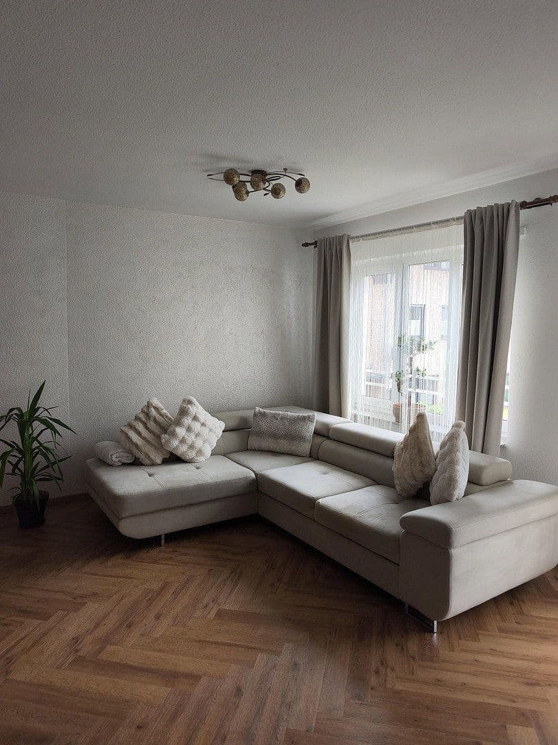 Prenájom bytu 2-izbový 67 m², Kampstraße 7B, Kerpen, Severné Porýnie - Westfálsko Prenájom bytu 2-izbový 67 m², Kampstraße 7B, Kerpen, Severné Porýnie - Westfálsko
