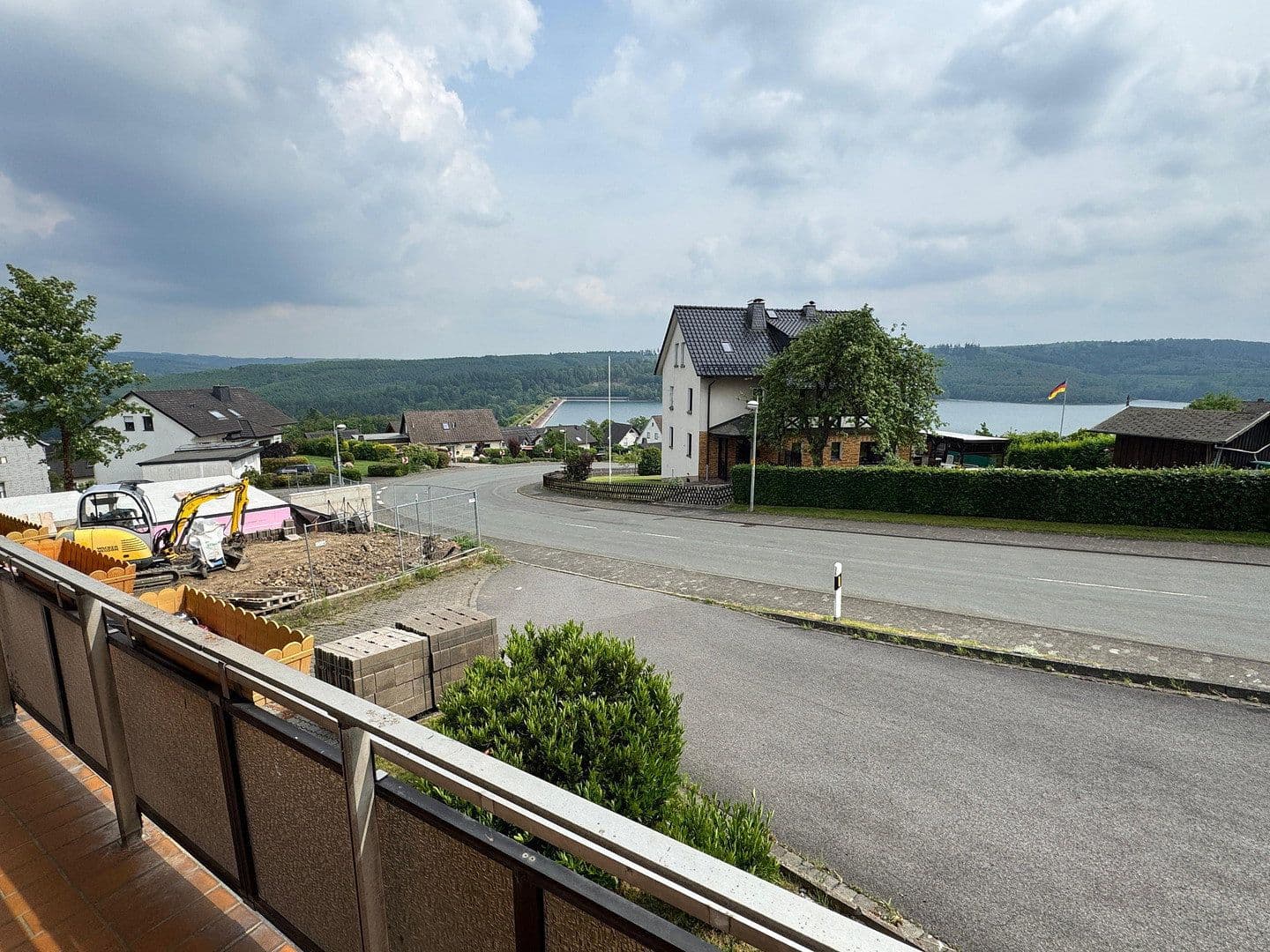 Prenájom bytu 3-izbový 114 m², Ringstraße 1b, Sundern, Severné Porýnie - Westfálsko Prenájom bytu 3-izbový 114 m², Ringstraße 1b, Sundern, Severné Porýnie - Westfálsko