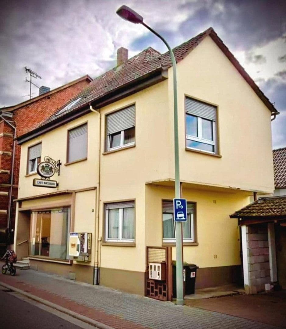 Predaj domu 190 m², pozemek 165 m², Alsenz, Porýnie-Falcko Predaj domu 190 m², pozemek 165 m², Alsenz, Porýnie-Falcko