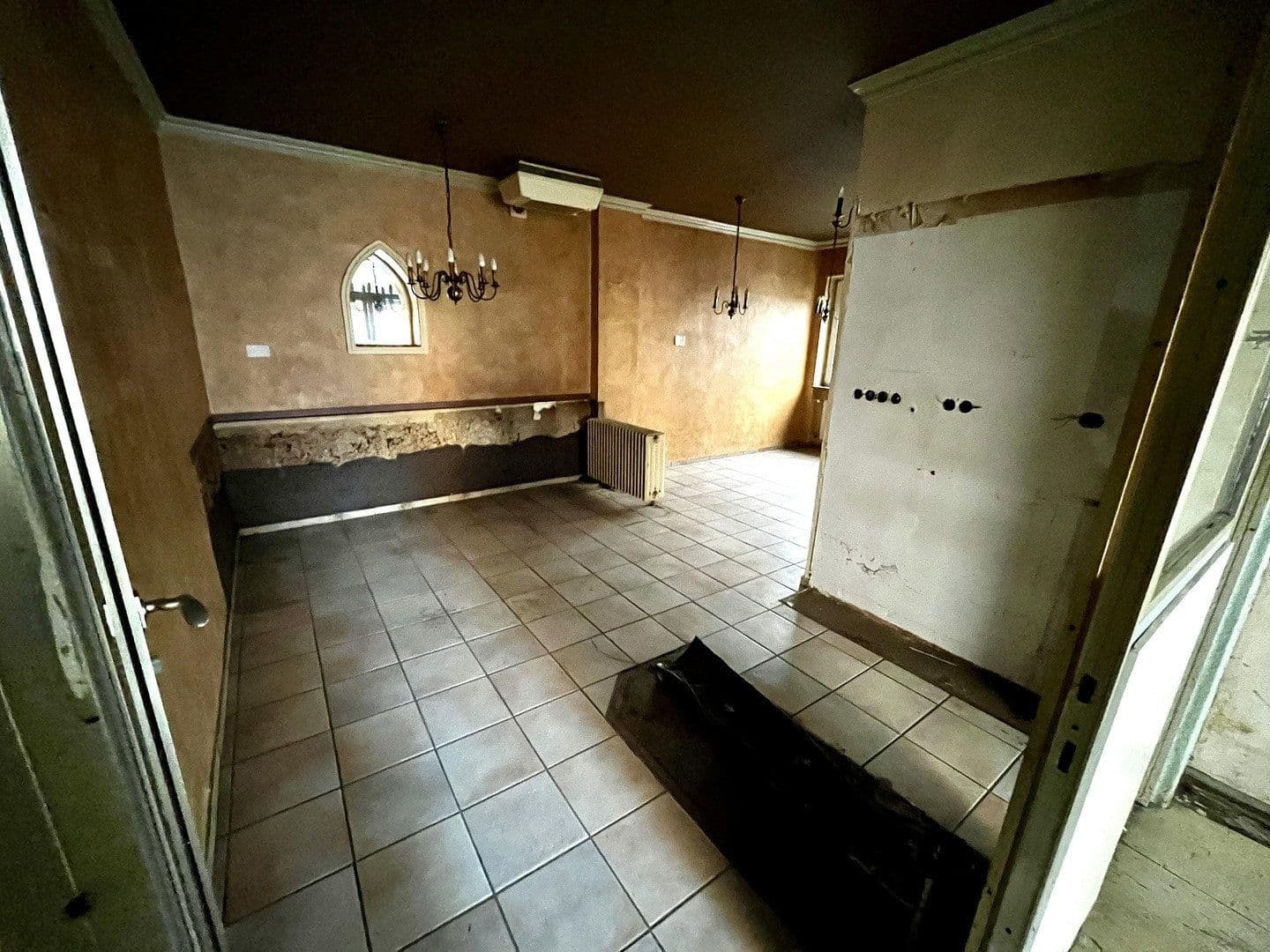 Predaj domu 190 m², pozemek 165 m², Alsenz, Porýnie-Falcko Predaj domu 190 m², pozemek 165 m², Alsenz, Porýnie-Falcko