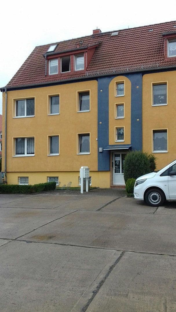 Predaj domu 509 m², pozemek 1.293 m², Frankfurt (Oder), Brandenbursko Predaj domu 509 m², pozemek 1.293 m², Frankfurt (Oder), Brandenbursko