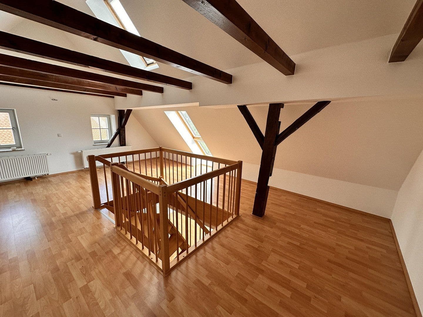 Prenájom bytu 2-izbový 94 m², Am Zehnt 9, Sinsheim, Bádensko-Wurttembersko Prenájom bytu 2-izbový 94 m², Am Zehnt 9, Sinsheim, Bádensko-Wurttembersko