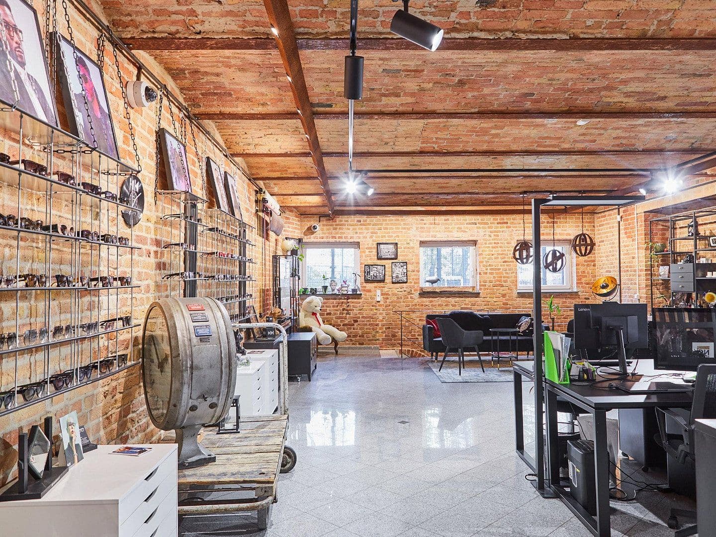 Prenájom kancelárie 200 m², Böckhstr. 26, Berlin, Berlín Prenájom kancelárie 200 m², Böckhstr. 26, Berlin, Berlín