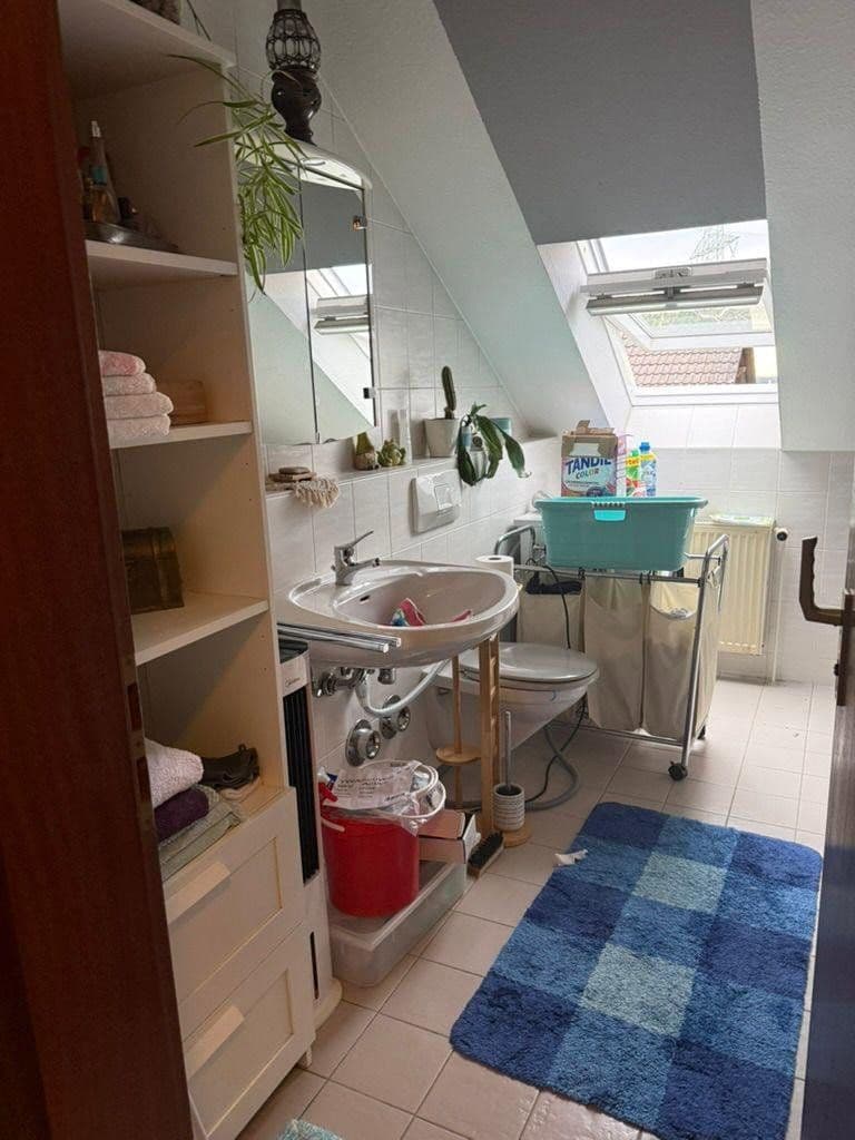 Prenájom bytu 4-izbový 150 m², Spitzwegstraße 6, Alzenau, Bavorsko Prenájom bytu 4-izbový 150 m², Spitzwegstraße 6, Alzenau, Bavorsko