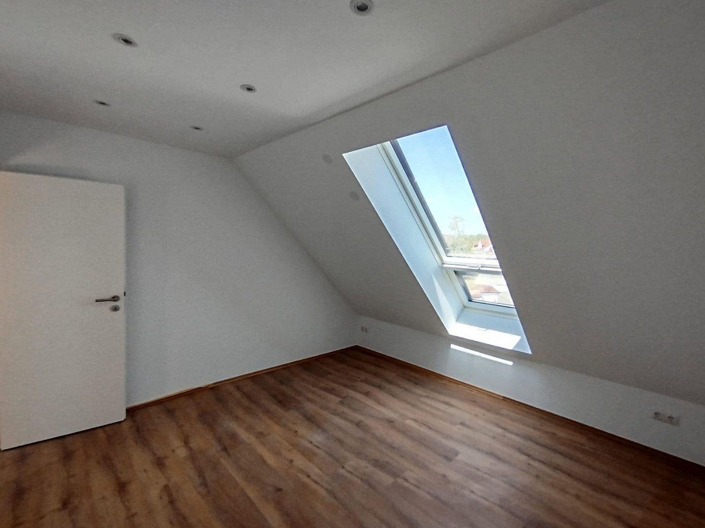 Prenájom bytu 3-izbový 45 m², Geleitstraße 30, Hanau, Hesensko Prenájom bytu 3-izbový 45 m², Geleitstraße 30, Hanau, Hesensko