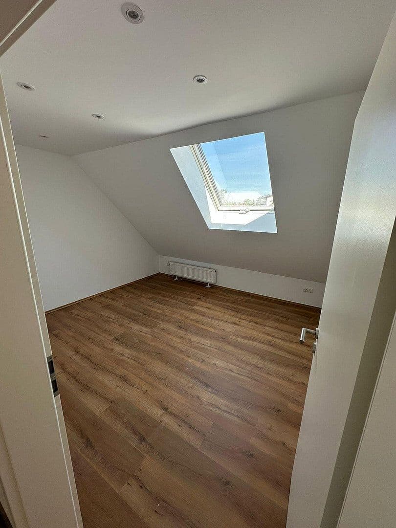 Prenájom bytu 3-izbový 45 m², Geleitstraße 30, Hanau, Hesensko Prenájom bytu 3-izbový 45 m², Geleitstraße 30, Hanau, Hesensko
