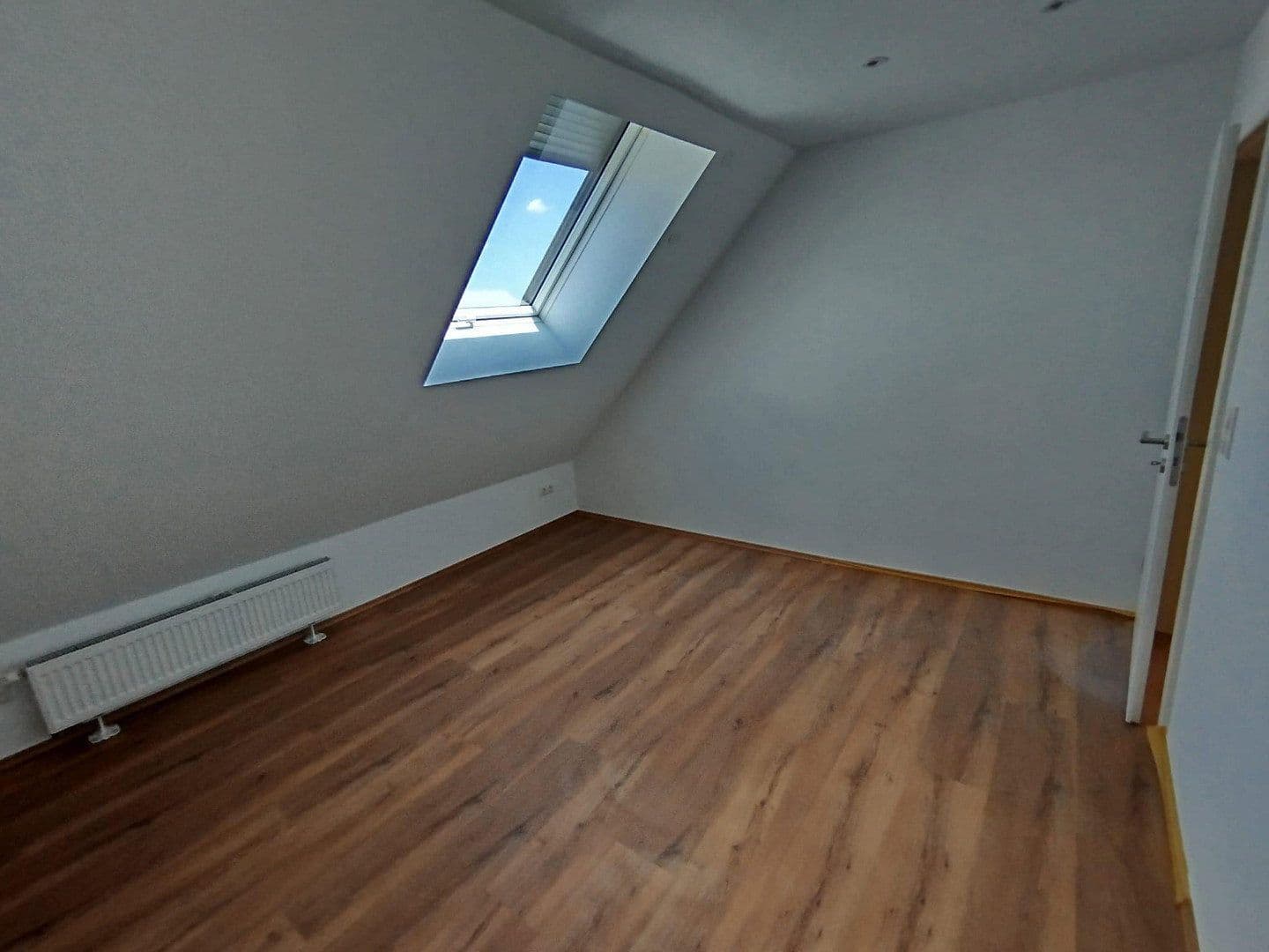 Prenájom bytu 3-izbový 45 m², Geleitstraße 30, Hanau, Hesensko Prenájom bytu 3-izbový 45 m², Geleitstraße 30, Hanau, Hesensko