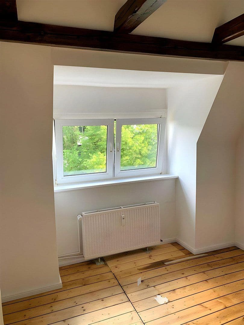 Prenájom bytu 4-izbový 80 m², Walddörferstrasse 276, Hamburg, Hamburg Prenájom bytu 4-izbový 80 m², Walddörferstrasse 276, Hamburg, Hamburg