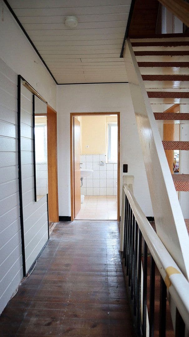 Predaj domu 201 m², pozemek 673 m², Sodenstr. 5, Düsseldorf, Severné Porýnie - Westfálsko Predaj domu 201 m², pozemek 673 m², Sodenstr. 5, Düsseldorf, Severné Porýnie - Westfálsko