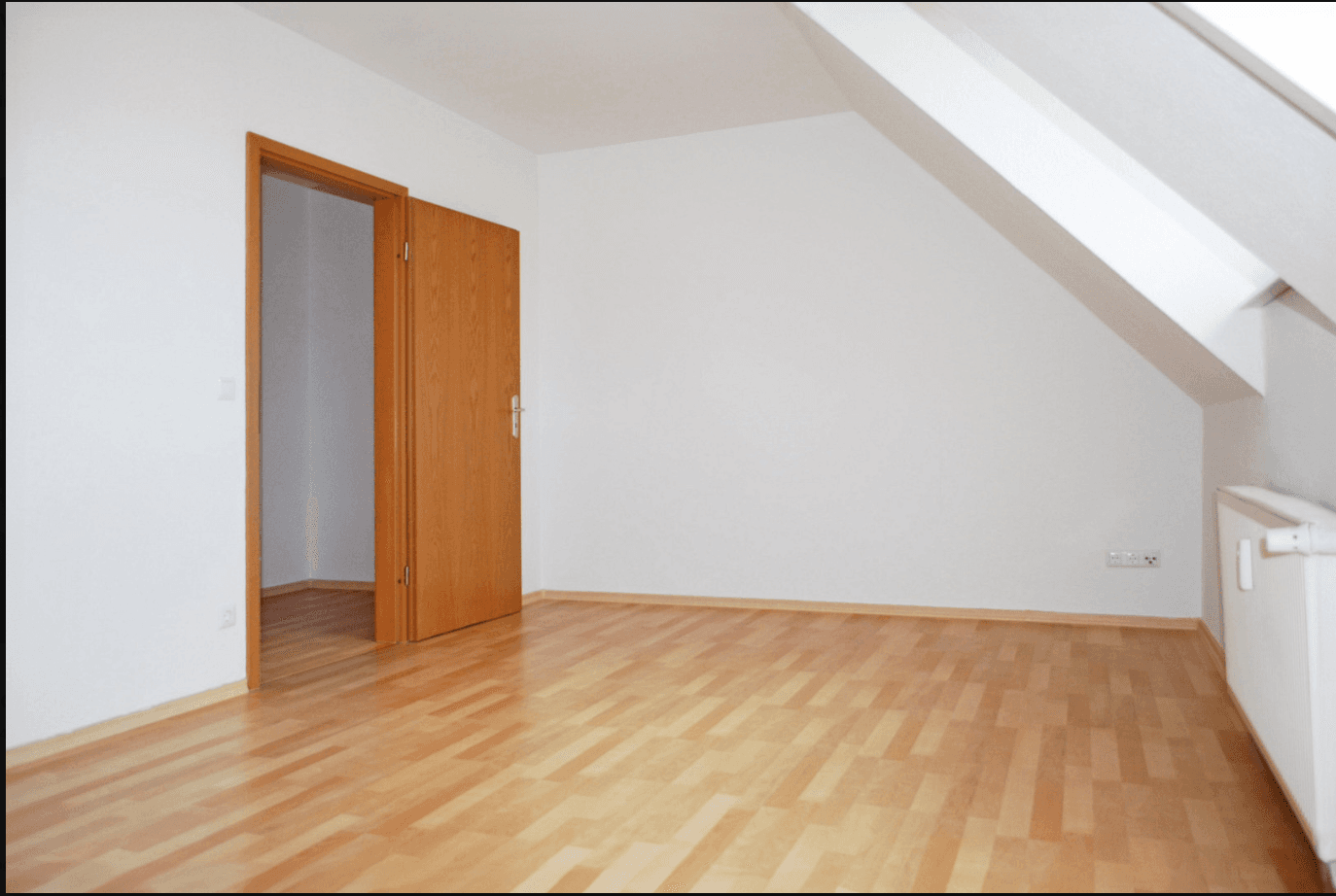 Prenájom bytu 1-izbový 27 m², Cottbus, Brandenbursko Prenájom bytu 1-izbový 27 m², Cottbus, Brandenbursko