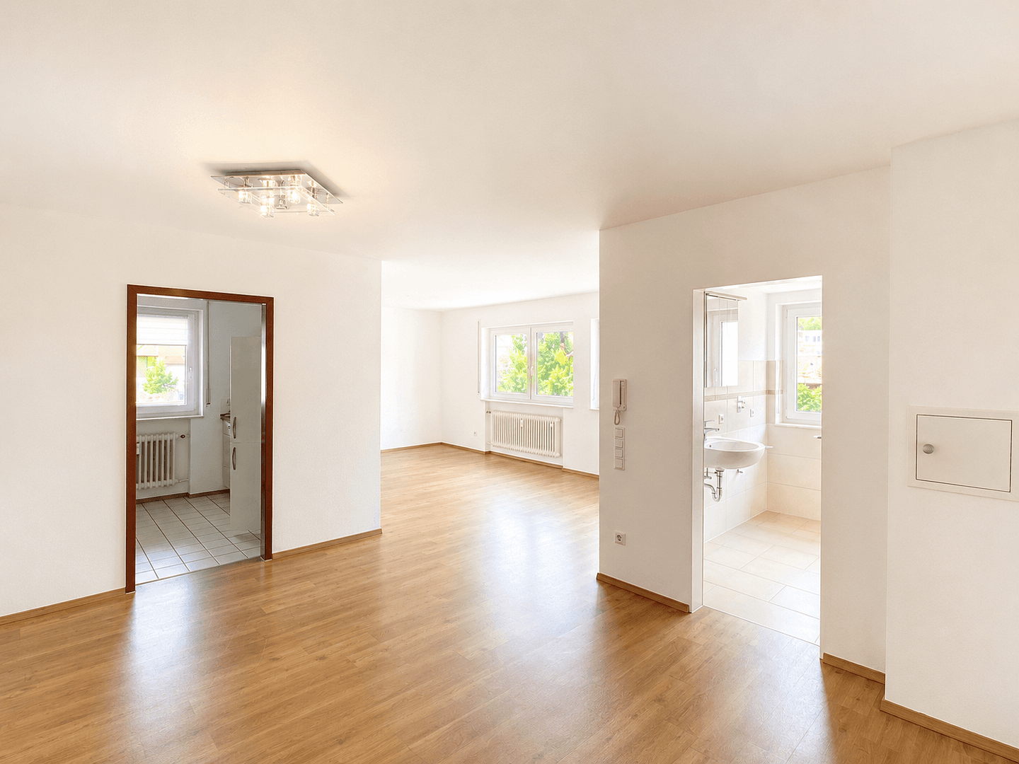 Prenájom bytu 2-izbový 73 m², Oberkirch, Bádensko-Wurttembersko Prenájom bytu 2-izbový 73 m², Oberkirch, Bádensko-Wurttembersko
