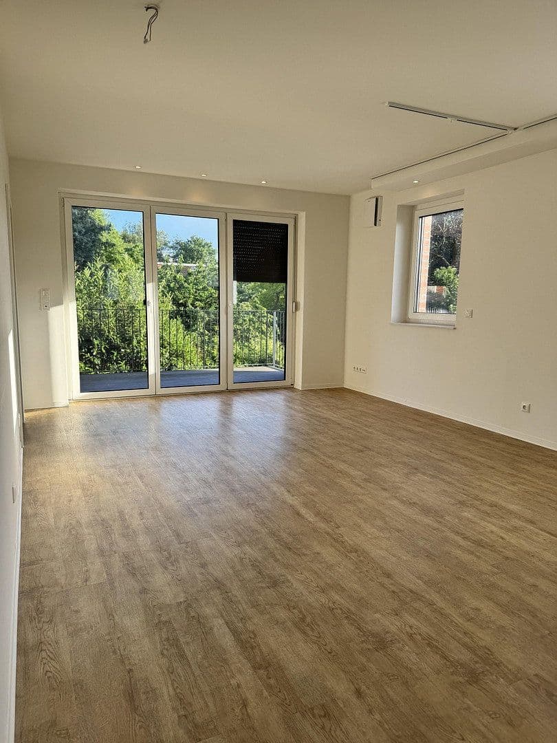 Prenájom bytu 2-izbový 62 m², Hoopter Str. 22a, Winsen (Luhe), Dolné Sasko Prenájom bytu 2-izbový 62 m², Hoopter Str. 22a, Winsen (Luhe), Dolné Sasko