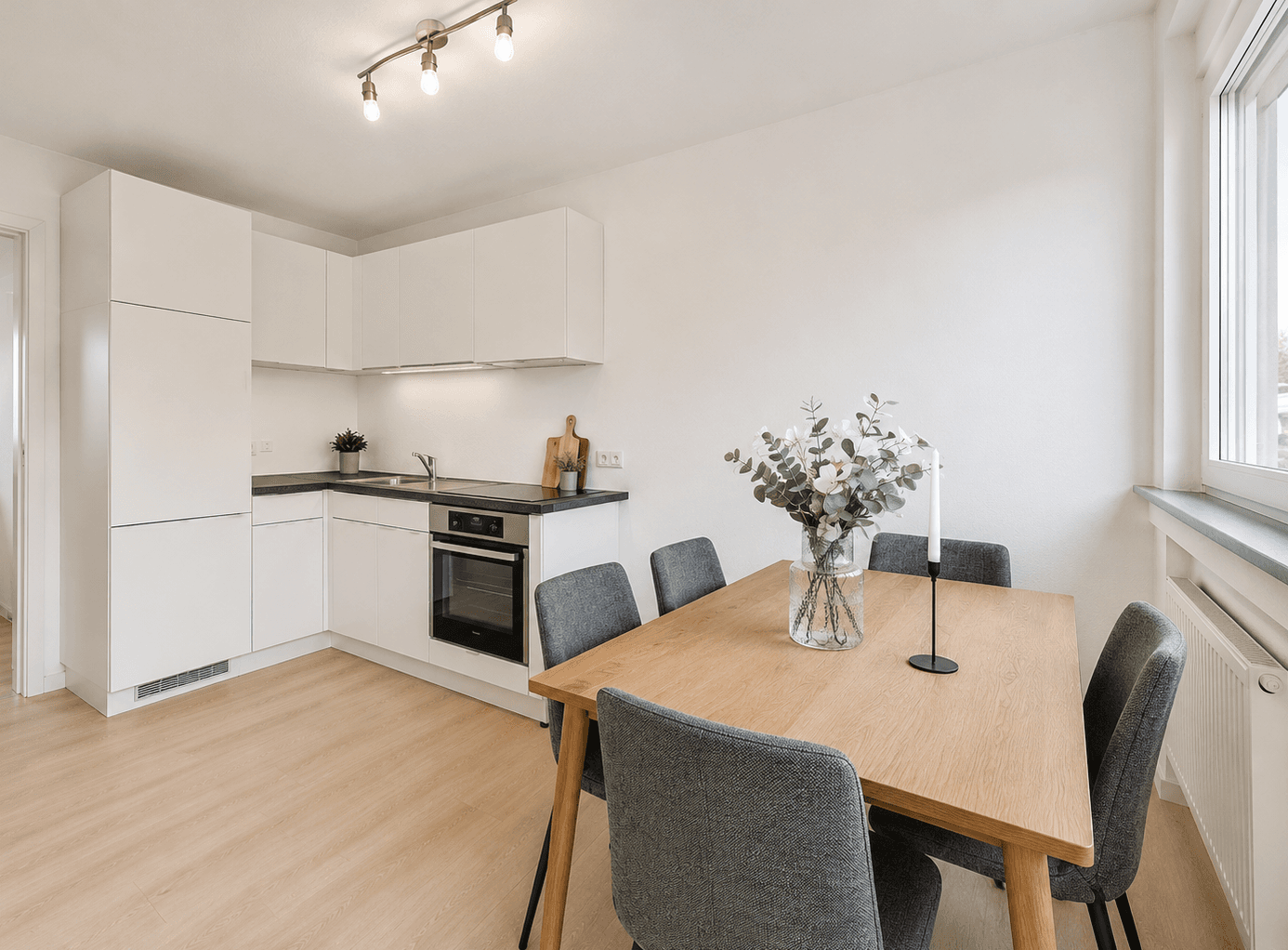 Predaj bytu 3-izbový 87 m², Rembrandtstraße 13, Nürtingen, Bádensko-Wurttembersko Predaj bytu 3-izbový 87 m², Rembrandtstraße 13, Nürtingen, Bádensko-Wurttembersko