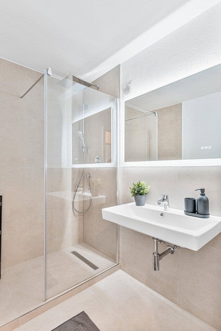 Predaj bytu 3-izbový 87 m², Rembrandtstraße 13, Nürtingen, Bádensko-Wurttembersko Predaj bytu 3-izbový 87 m², Rembrandtstraße 13, Nürtingen, Bádensko-Wurttembersko