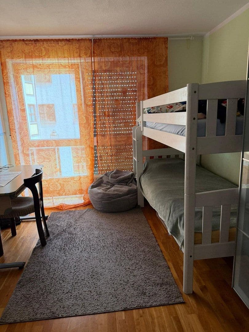 Prenájom bytu 3-izbový 56 m², Salomon-Idler-Straße 24b, Augsburg, Bavorsko Prenájom bytu 3-izbový 56 m², Salomon-Idler-Straße 24b, Augsburg, Bavorsko