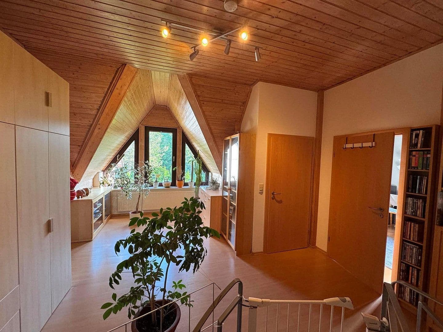 Predaj domu 180 m², pozemek 2.700 m², Jahnsdorf/Erzgebirge, Sasko Predaj domu 180 m², pozemek 2.700 m², Jahnsdorf/Erzgebirge, Sasko