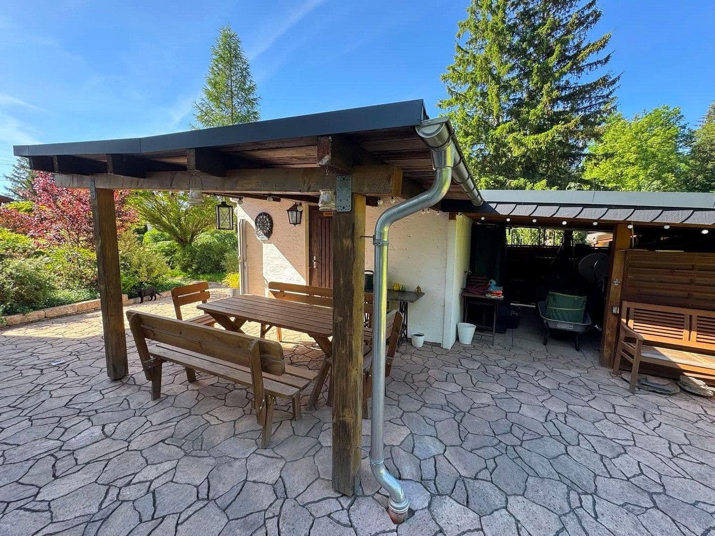 Predaj domu 180 m², pozemek 2.700 m², Jahnsdorf/Erzgebirge, Sasko Predaj domu 180 m², pozemek 2.700 m², Jahnsdorf/Erzgebirge, Sasko