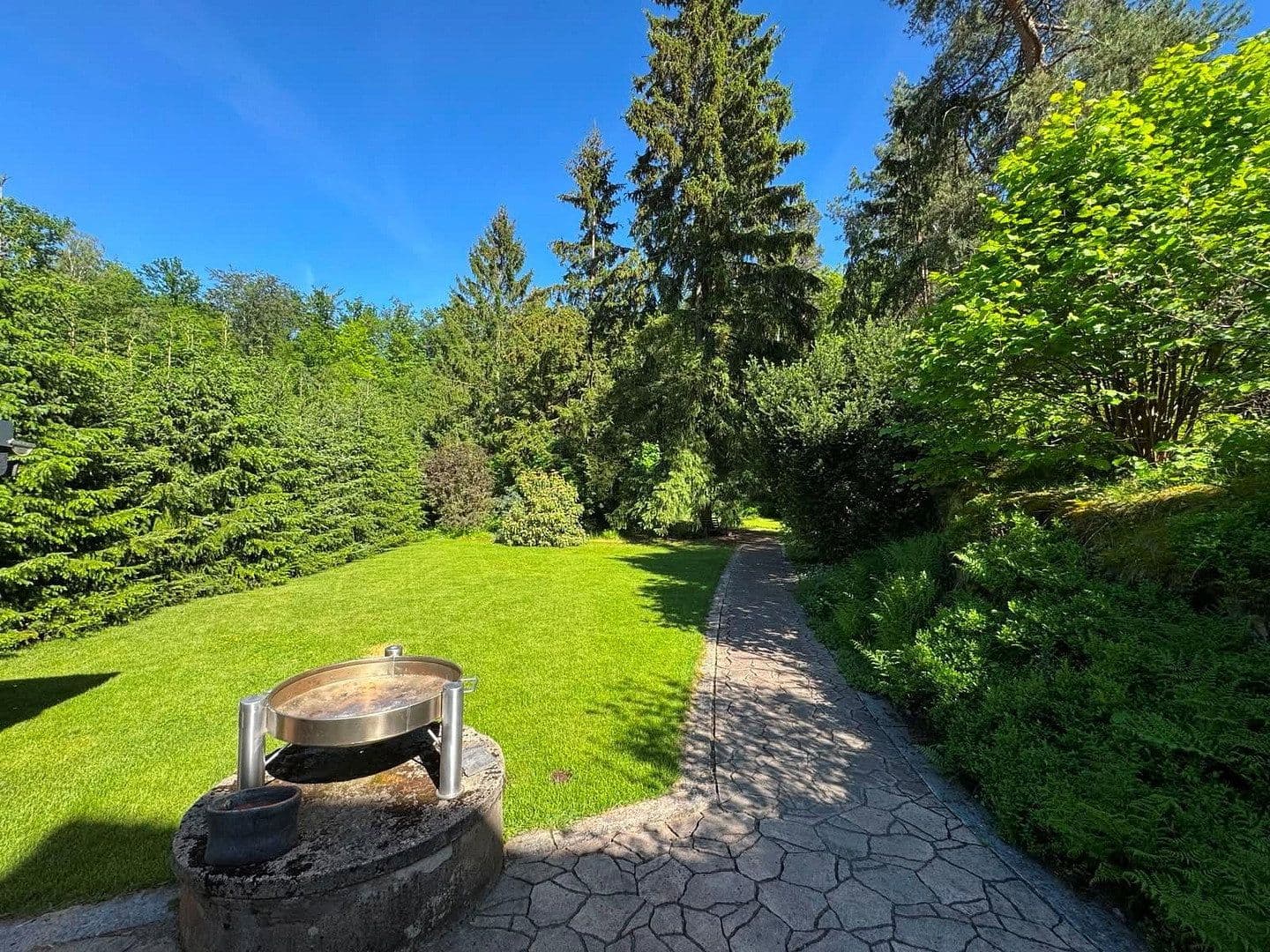 Predaj domu 180 m², pozemek 2.700 m², Jahnsdorf/Erzgebirge, Sasko Predaj domu 180 m², pozemek 2.700 m², Jahnsdorf/Erzgebirge, Sasko