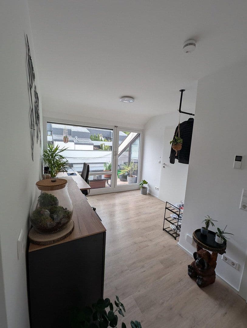 Prenájom bytu 3-izbový 74 m², STUTTGART, Bádensko-Wurttembersko Prenájom bytu 3-izbový 74 m², STUTTGART, Bádensko-Wurttembersko