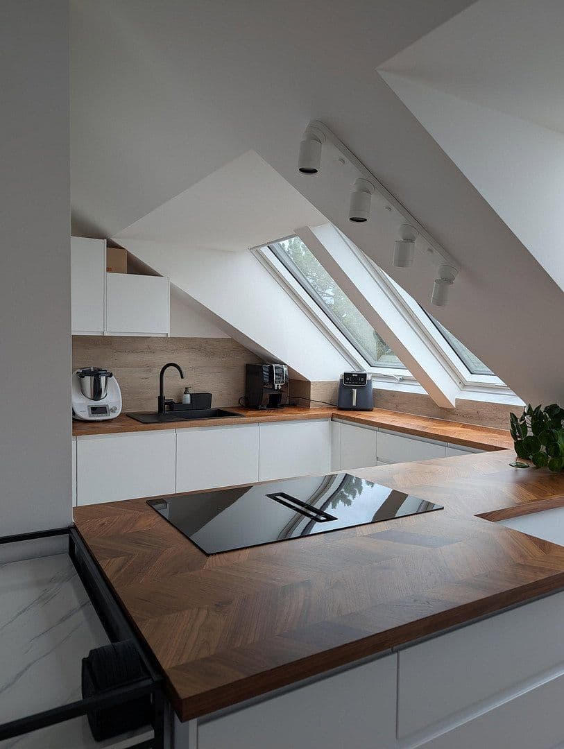 Prenájom bytu 3-izbový 74 m², STUTTGART, Bádensko-Wurttembersko Prenájom bytu 3-izbový 74 m², STUTTGART, Bádensko-Wurttembersko
