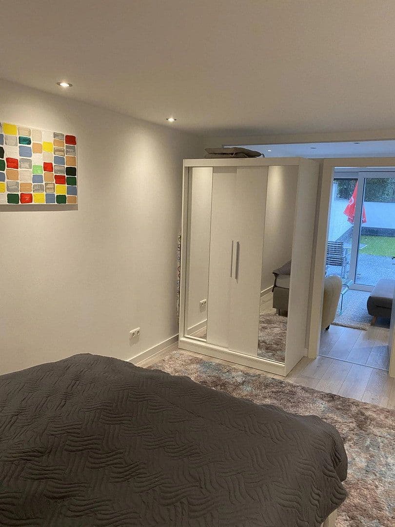 Prenájom bytu 2-izbový 72 m², Düsseldorf, Severné Porýnie - Westfálsko Prenájom bytu 2-izbový 72 m², Düsseldorf, Severné Porýnie - Westfálsko