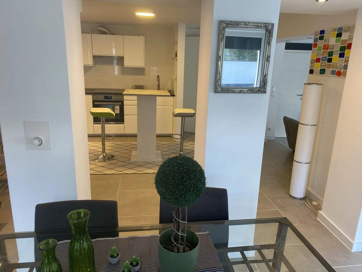 Prenájom bytu 2-izbový 72 m², Düsseldorf, Severné Porýnie - Westfálsko Prenájom bytu 2-izbový 72 m², Düsseldorf, Severné Porýnie - Westfálsko