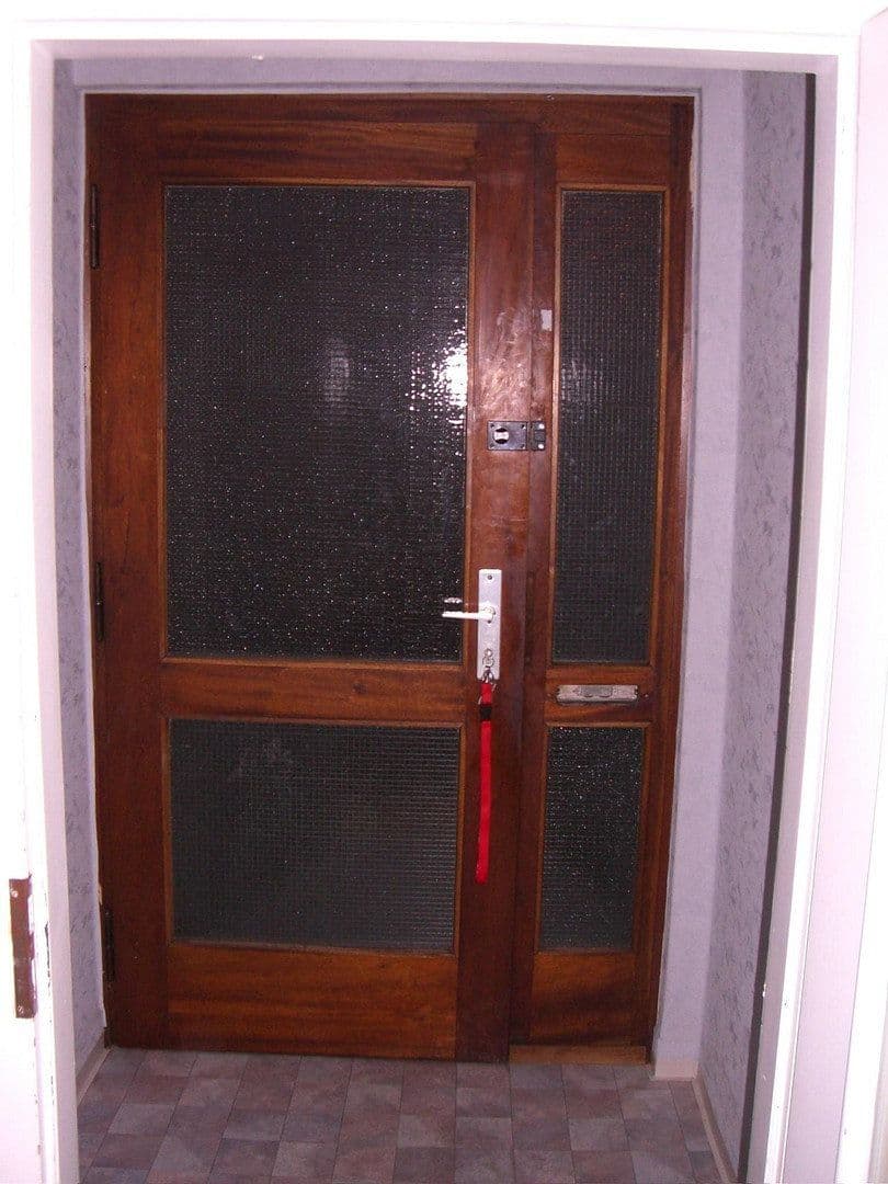 Predaj domu 113 m², pozemek 180 m², Hinter den Eichbäumen 19, 60433 Frankfurt, Frankfurt, Hesensko Predaj domu 113 m², pozemek 180 m², Hinter den Eichbäumen 19, 60433 Frankfurt, Frankfurt, Hesensko