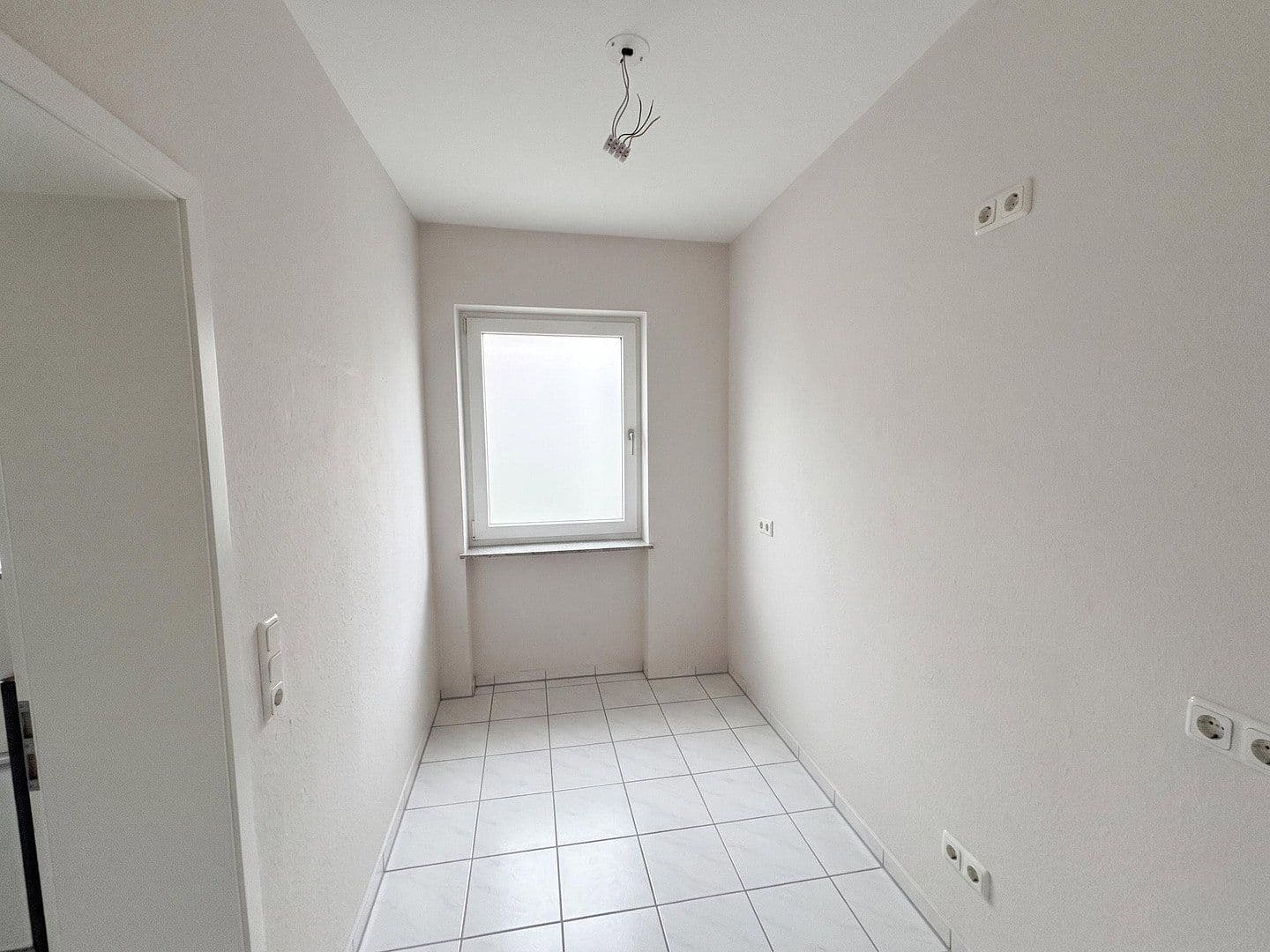 Prenájom bytu 1-izbový 57 m², Wächtersbach, Hesensko Prenájom bytu 1-izbový 57 m², Wächtersbach, Hesensko