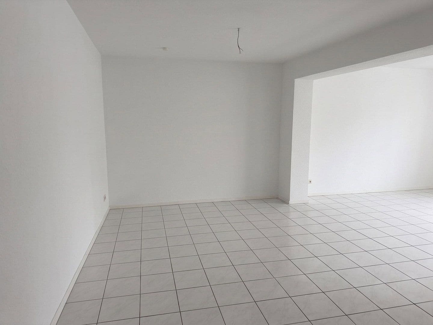 Prenájom bytu 1-izbový 57 m², Wächtersbach, Hesensko Prenájom bytu 1-izbový 57 m², Wächtersbach, Hesensko