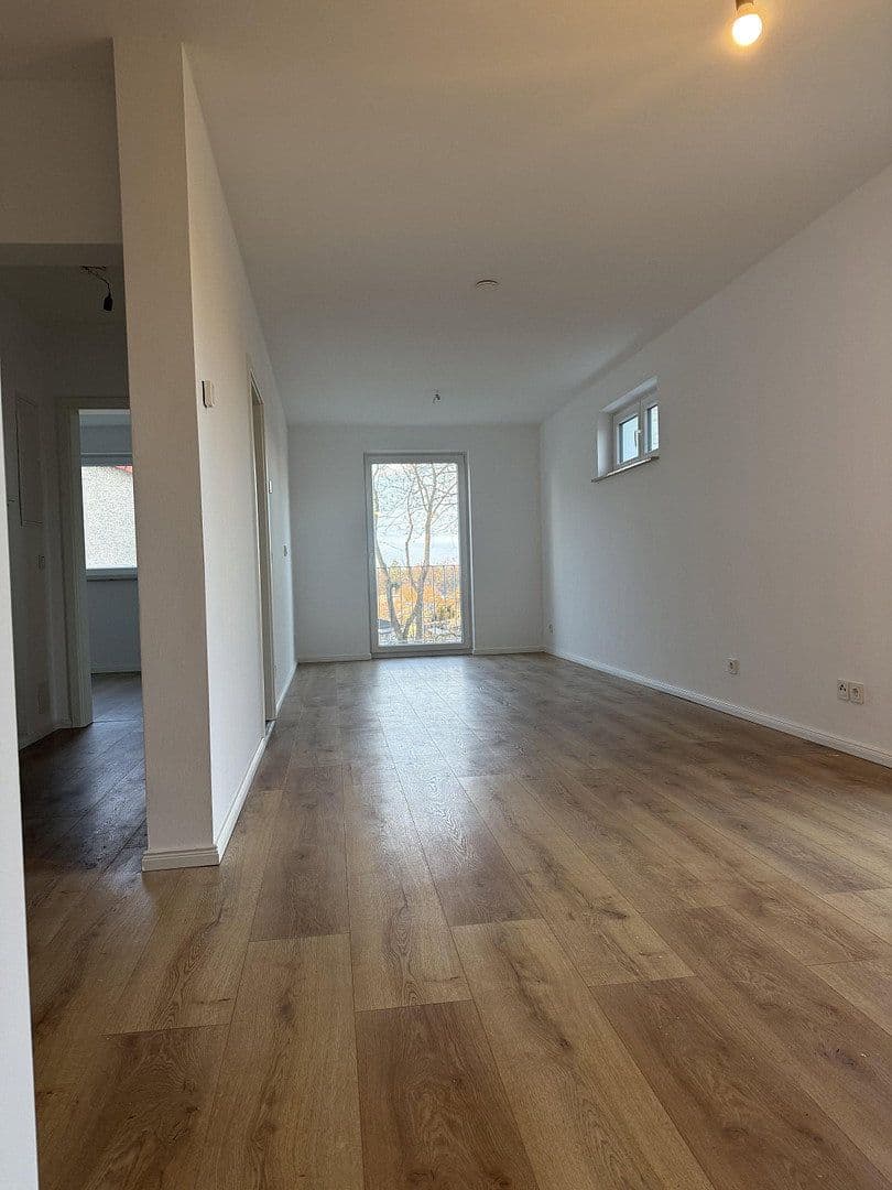 Prenájom bytu 2-izbový 55 m², berlin, Berlín Prenájom bytu 2-izbový 55 m², berlin, Berlín