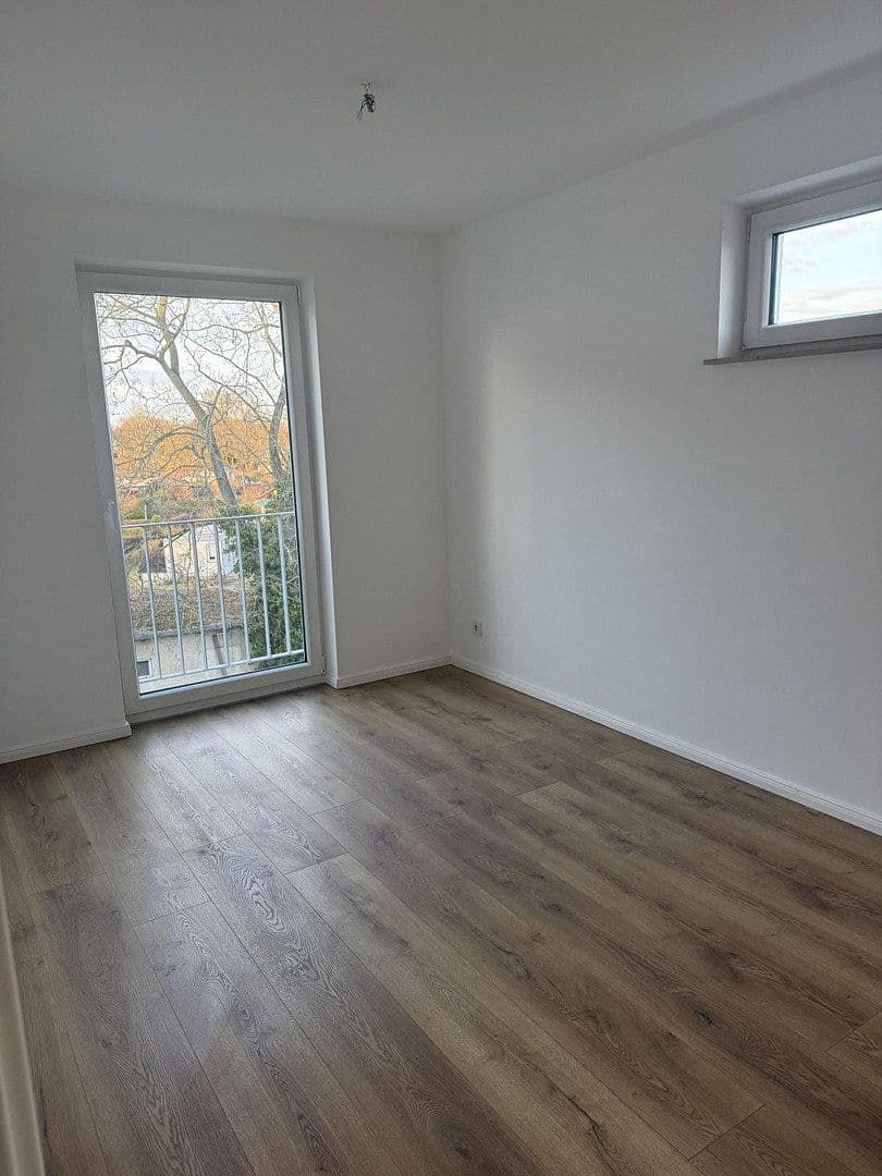 Prenájom bytu 2-izbový 55 m², berlin, Berlín Prenájom bytu 2-izbový 55 m², berlin, Berlín