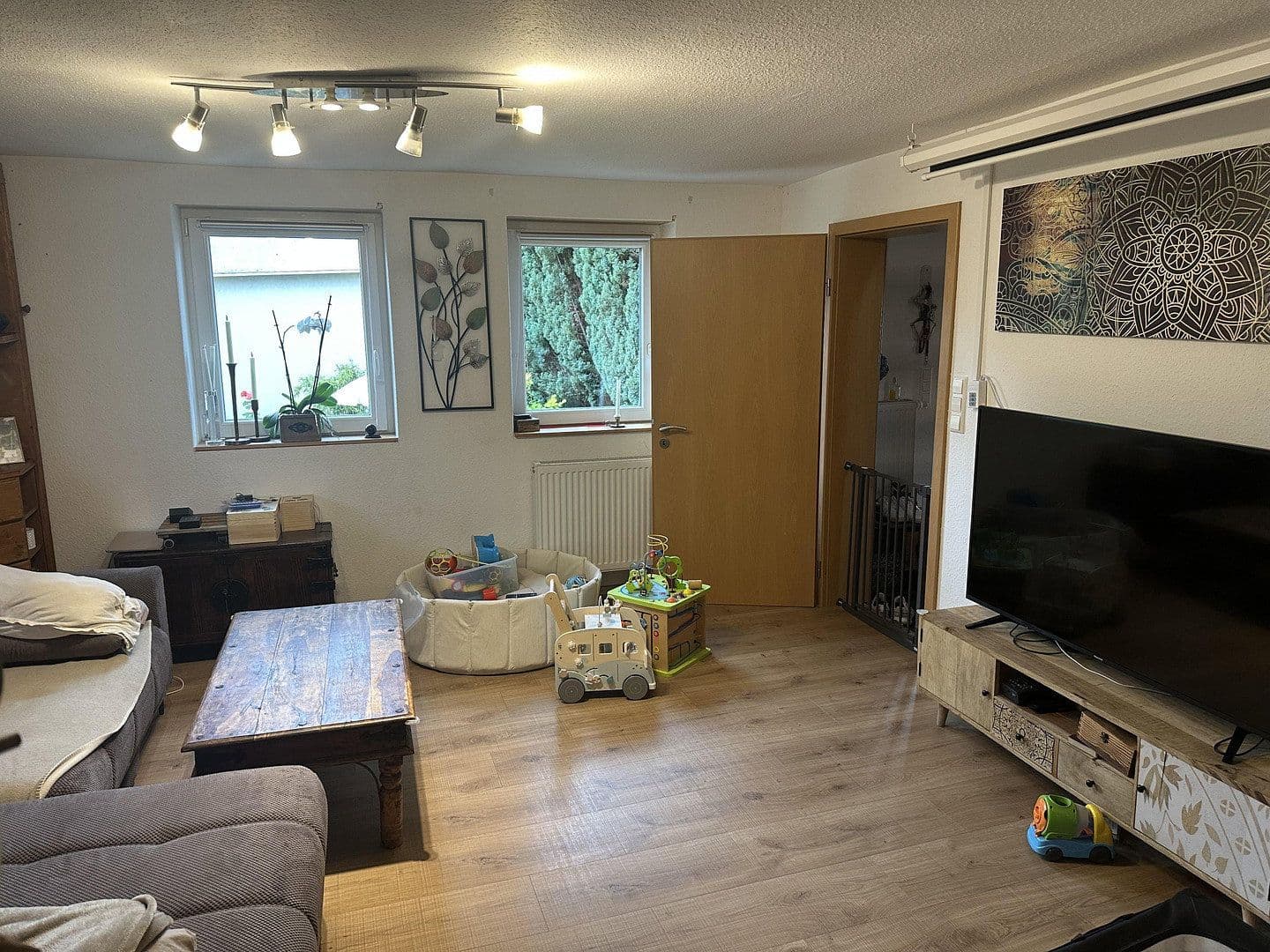 Predaj domu 108 m², pozemek 312 m², Im Reutbusch, Birkenfeld, Bádensko-Wurttembersko Predaj domu 108 m², pozemek 312 m², Im Reutbusch, Birkenfeld, Bádensko-Wurttembersko