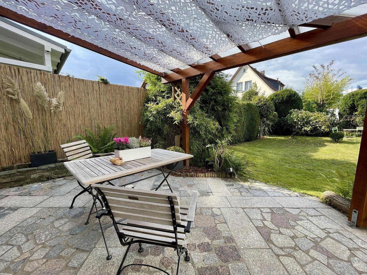 Predaj domu 125 m², pozemek 370 m², Kronberg im Taunus, Hesensko Predaj domu 125 m², pozemek 370 m², Kronberg im Taunus, Hesensko