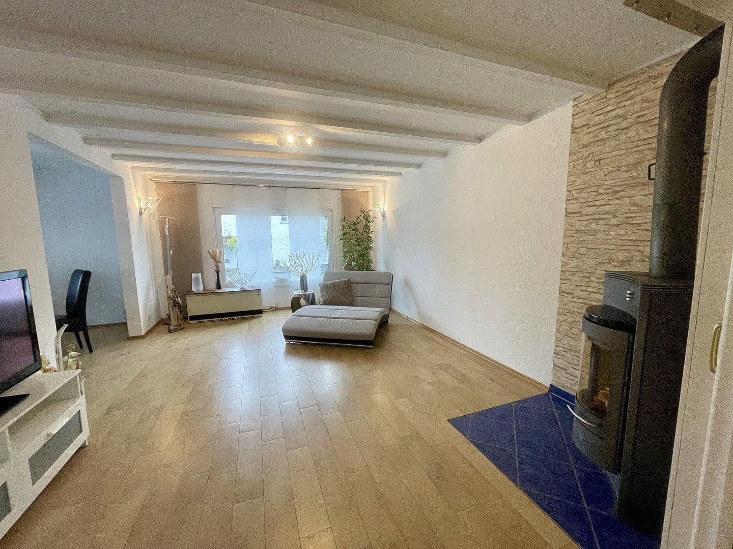 Predaj domu 125 m², pozemek 370 m², Kronberg im Taunus, Hesensko Predaj domu 125 m², pozemek 370 m², Kronberg im Taunus, Hesensko