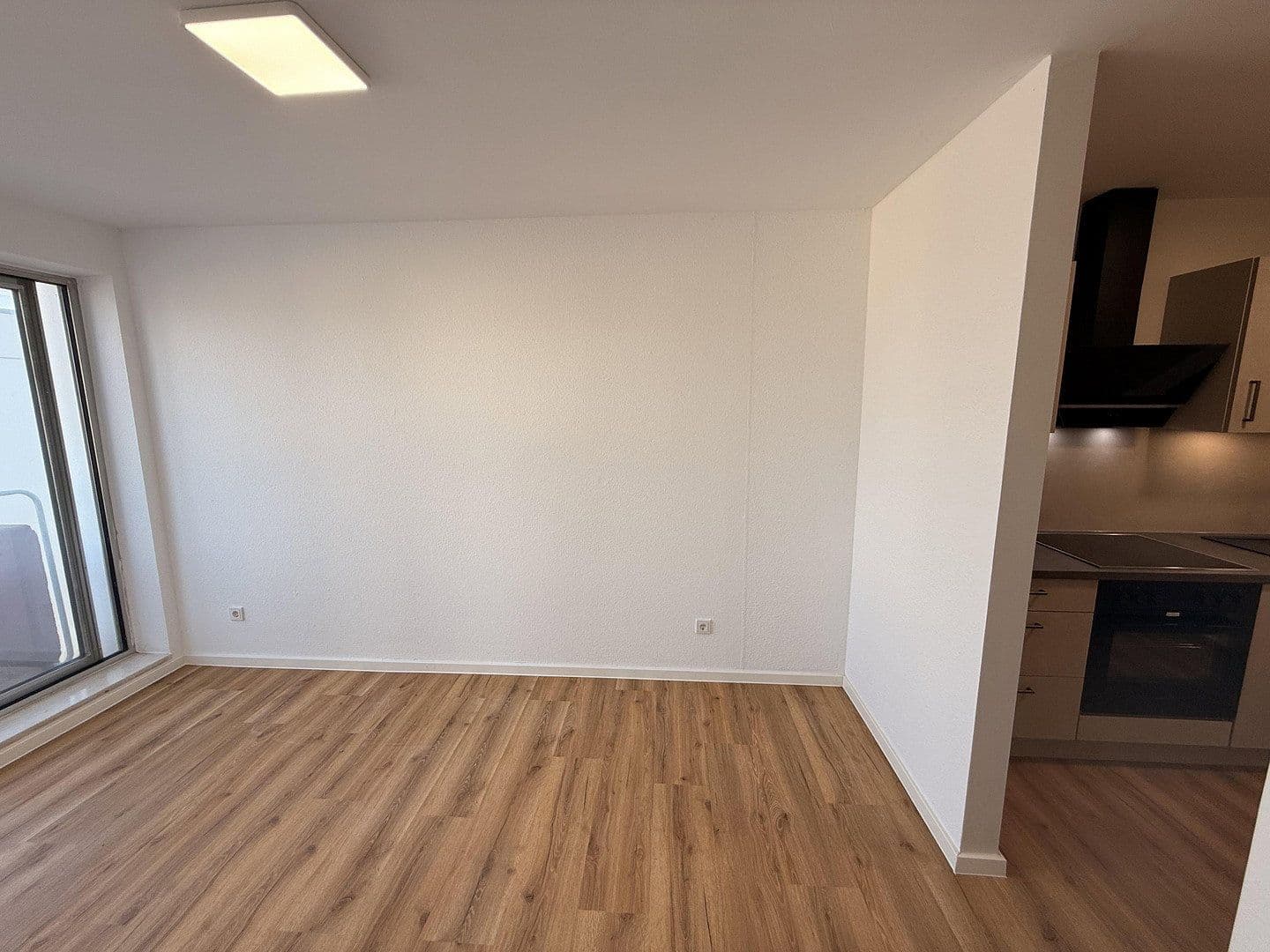 Prenájom bytu 3-izbový 68 m², Kaiser-Friedrich-Ring 32, Saarlouis, Sársko Prenájom bytu 3-izbový 68 m², Kaiser-Friedrich-Ring 32, Saarlouis, Sársko
