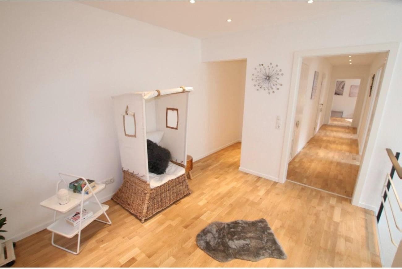 Prenájom bytu 4-izbový 129 m², Straßburger Straße 3a, Koblenz, Porýnie-Falcko Prenájom bytu 4-izbový 129 m², Straßburger Straße 3a, Koblenz, Porýnie-Falcko