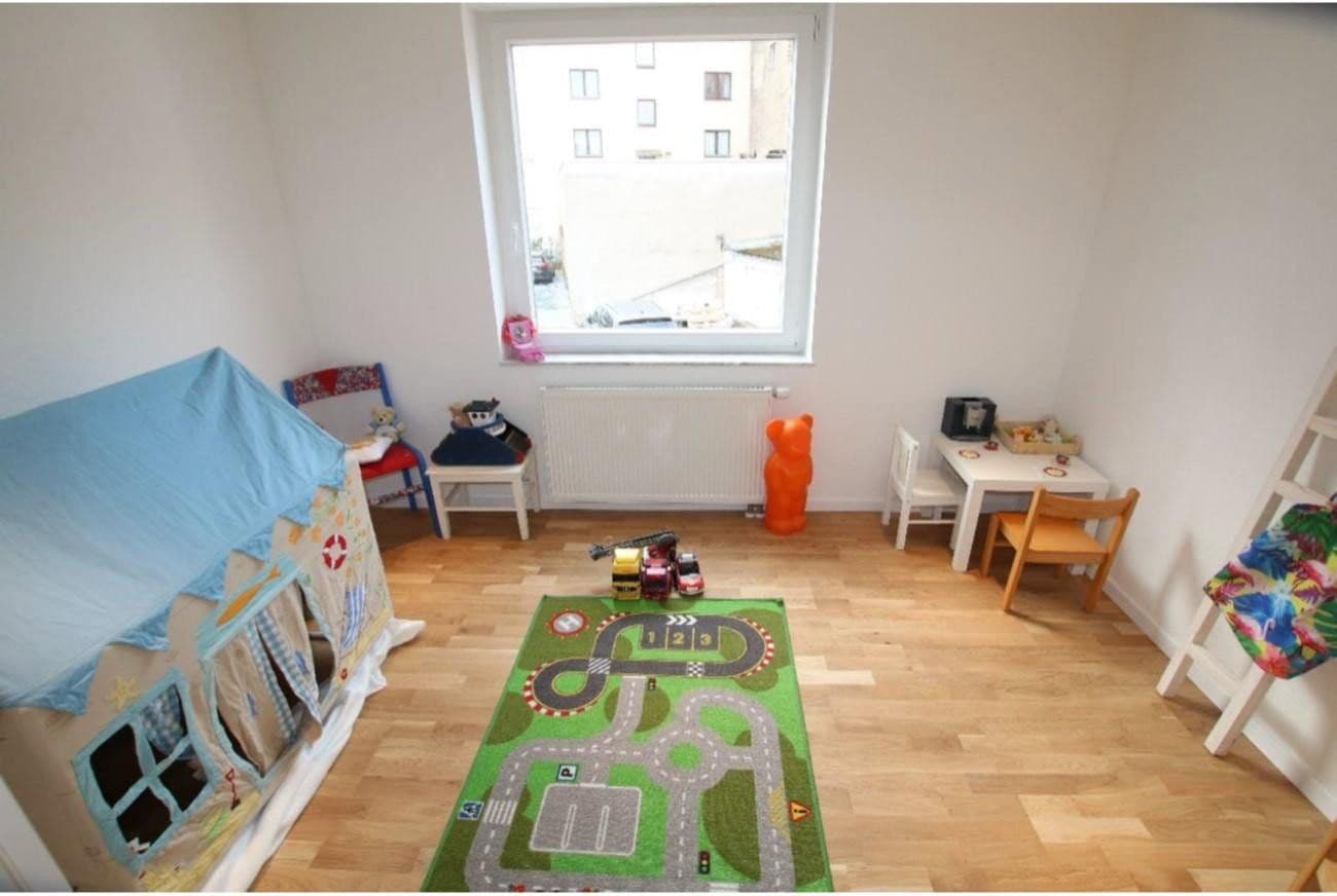 Prenájom bytu 4-izbový 129 m², Straßburger Straße 3a, Koblenz, Porýnie-Falcko Prenájom bytu 4-izbový 129 m², Straßburger Straße 3a, Koblenz, Porýnie-Falcko