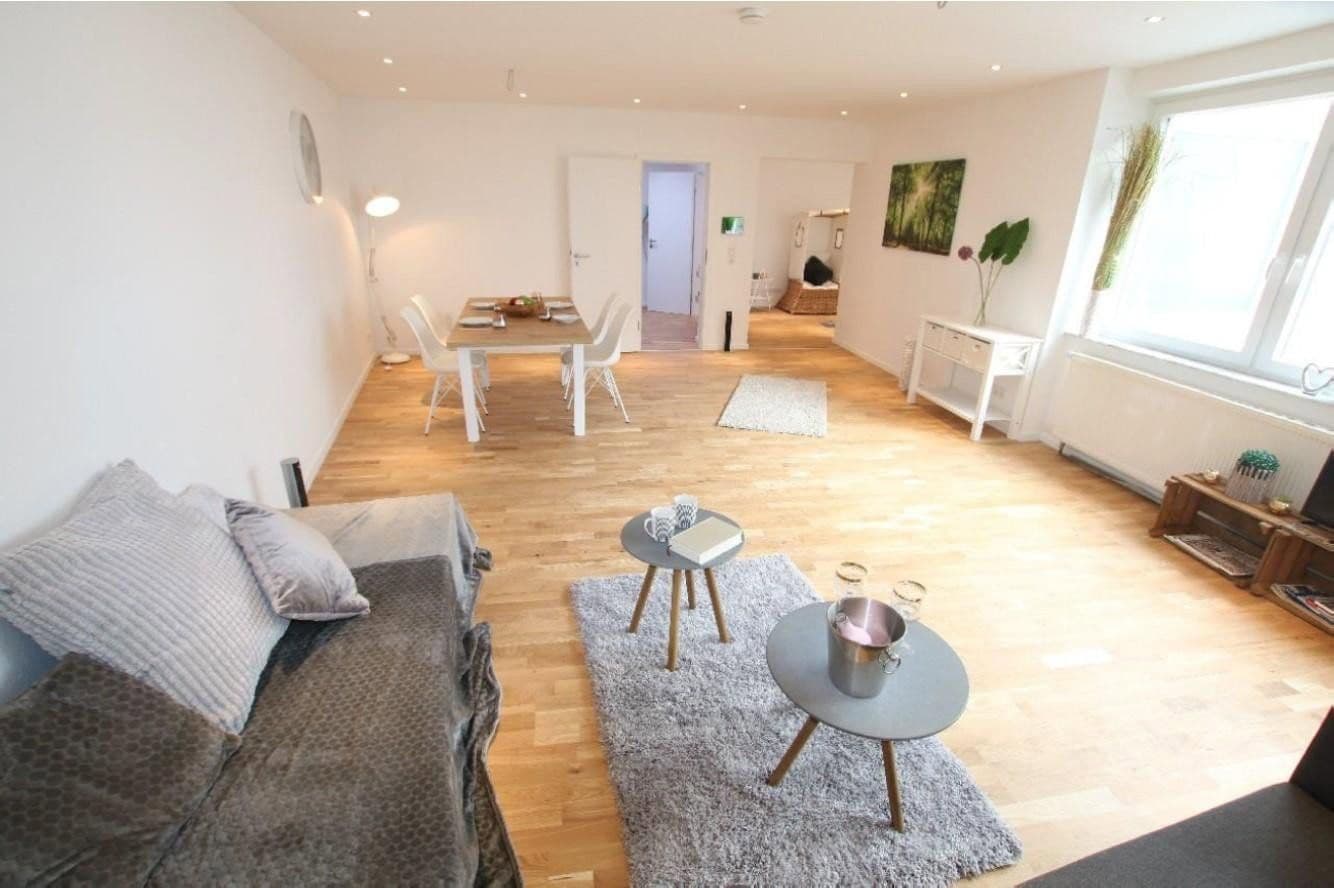 Prenájom bytu 4-izbový 129 m², Straßburger Straße 3a, Koblenz, Porýnie-Falcko Prenájom bytu 4-izbový 129 m², Straßburger Straße 3a, Koblenz, Porýnie-Falcko